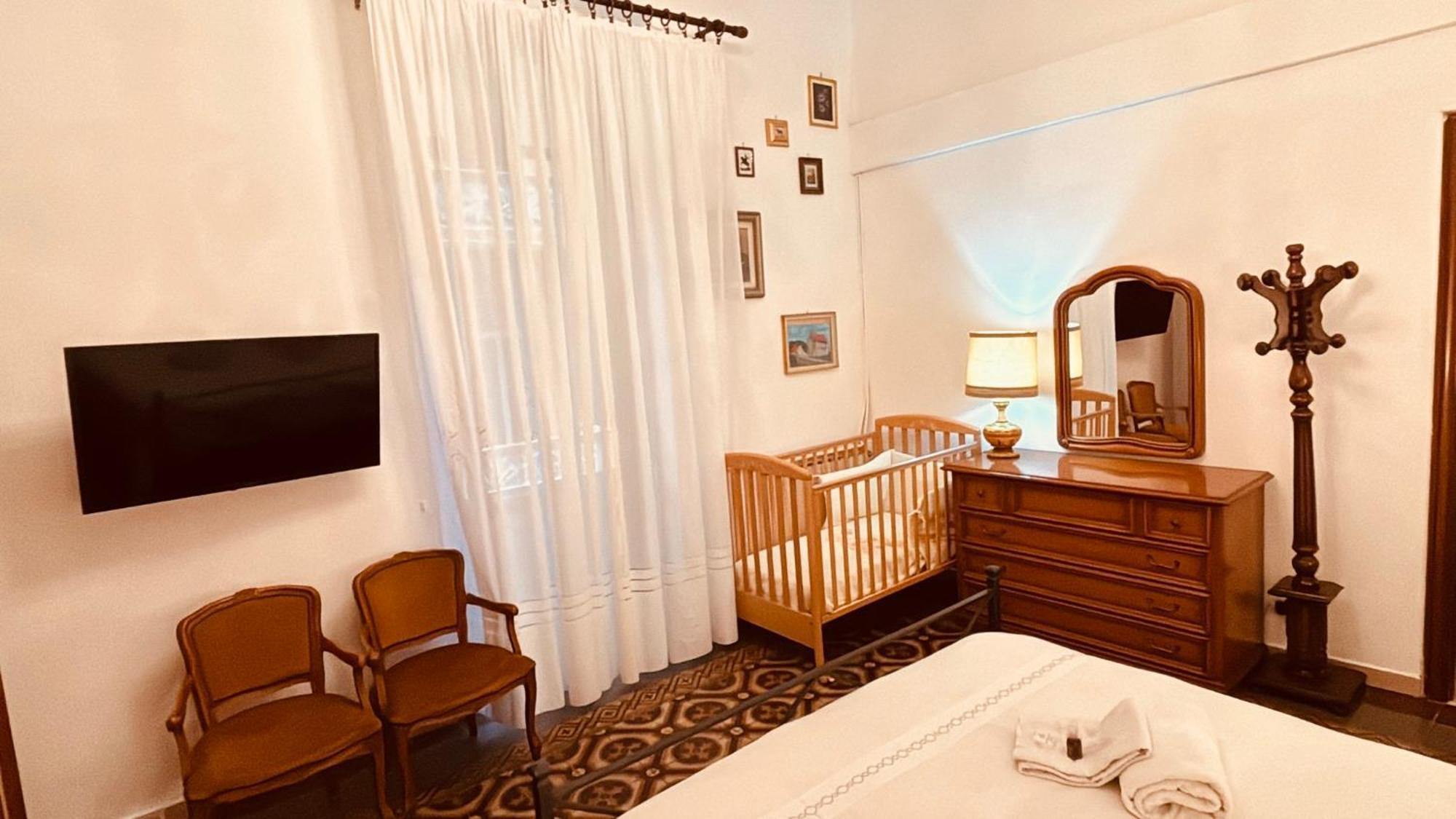 Appartamento Retro-Chic In Специя Екстериор снимка